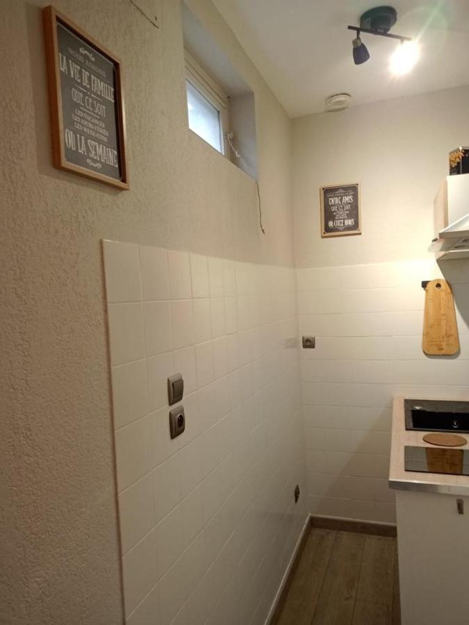 Appartement Calme Et Bien Situe Tarbes Eksteriør bilde